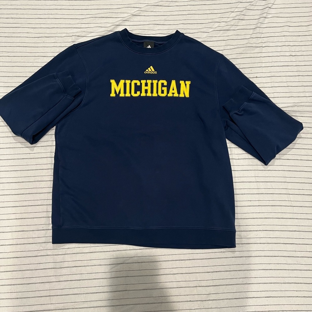 Blue adidas crewneck mens large